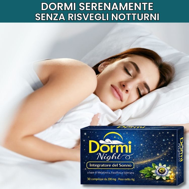 Donna che dorme tranquillamente con il prodotto Dormi Night in primo piano.