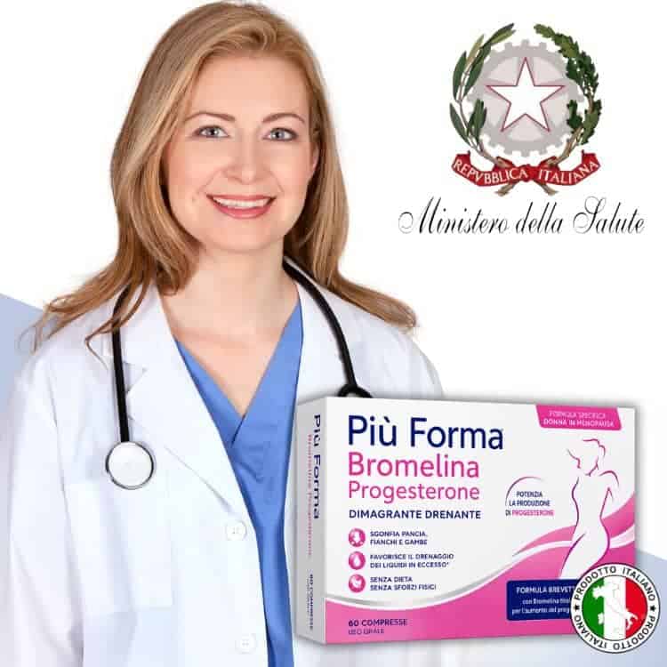 Donna in camice con confezione di Più Forma Bromelina Progest Menopausa.